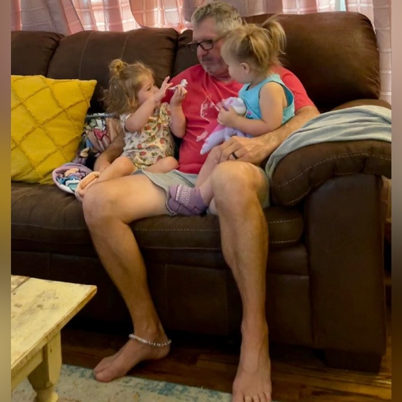 Meet your Posher, Lana - Picture 1 of 1